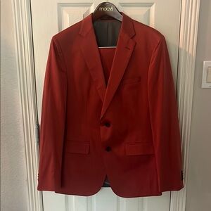 Men's Hugo Boss Suit NWOT